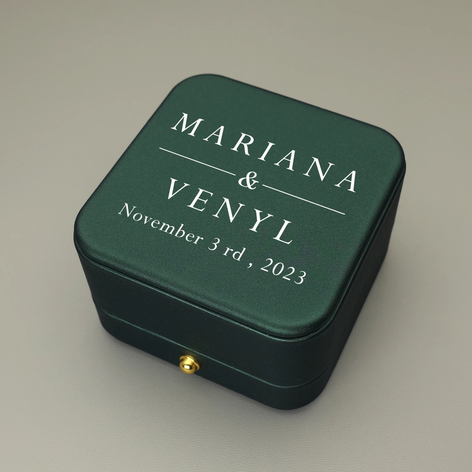 personalized wedding ring box for ceremony Custom wedding ring holder box Customize Proposal Ring Wedding Gift for Girl
personalized wedding ring box for ceremony Custom wedding ring holder box Customize Proposal Ring Wedding Gift for Girl