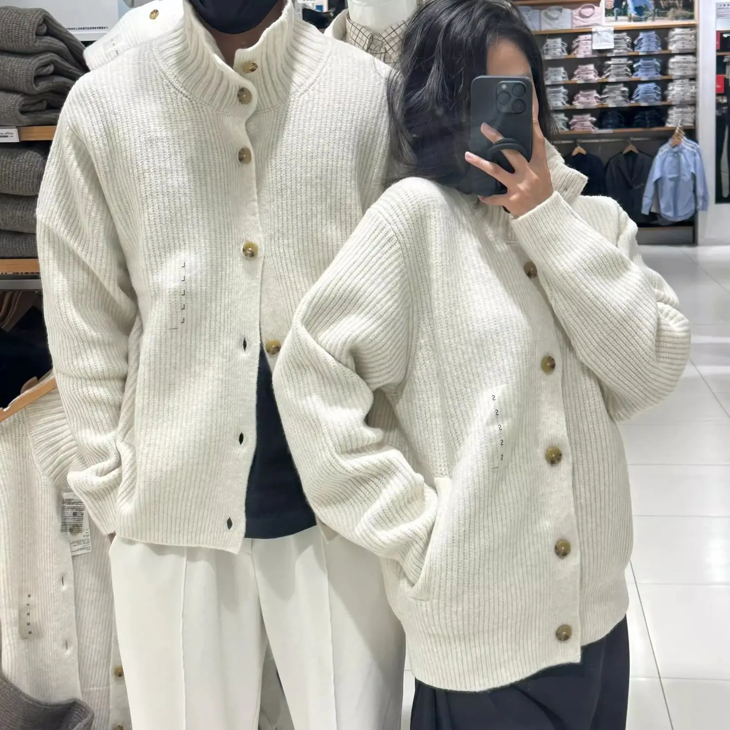Korean autumn and winter popular men's clothing for couples, casual high street mid-length sweaters and woolen loose jackets top
Korean autumn and winter popular men's clothing for couples, casual high street mid-length sweaters and woolen loose jackets top