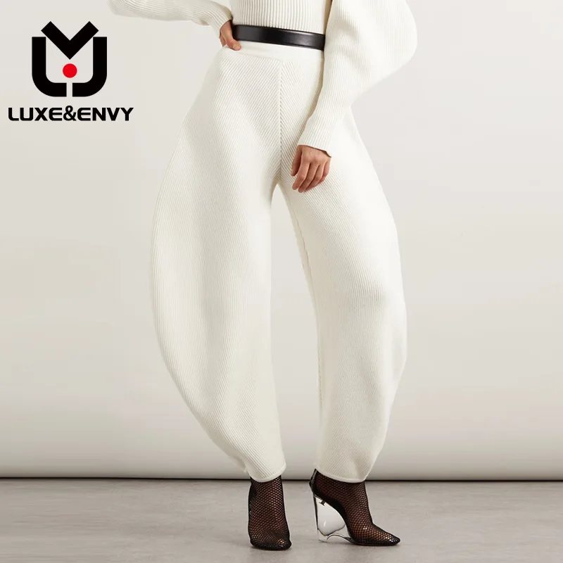 LUXE&ENVY 2023 Autumn New High Waist Silhouette Knitted Long Solid Color Women's Fleece Covering Street Trendy2023 Autumn
LUXE&ENVY 2023 Autumn New High Waist Silhouette Knitted Long Solid Color Women's Fleece Covering Street Trendy2023 Autumn