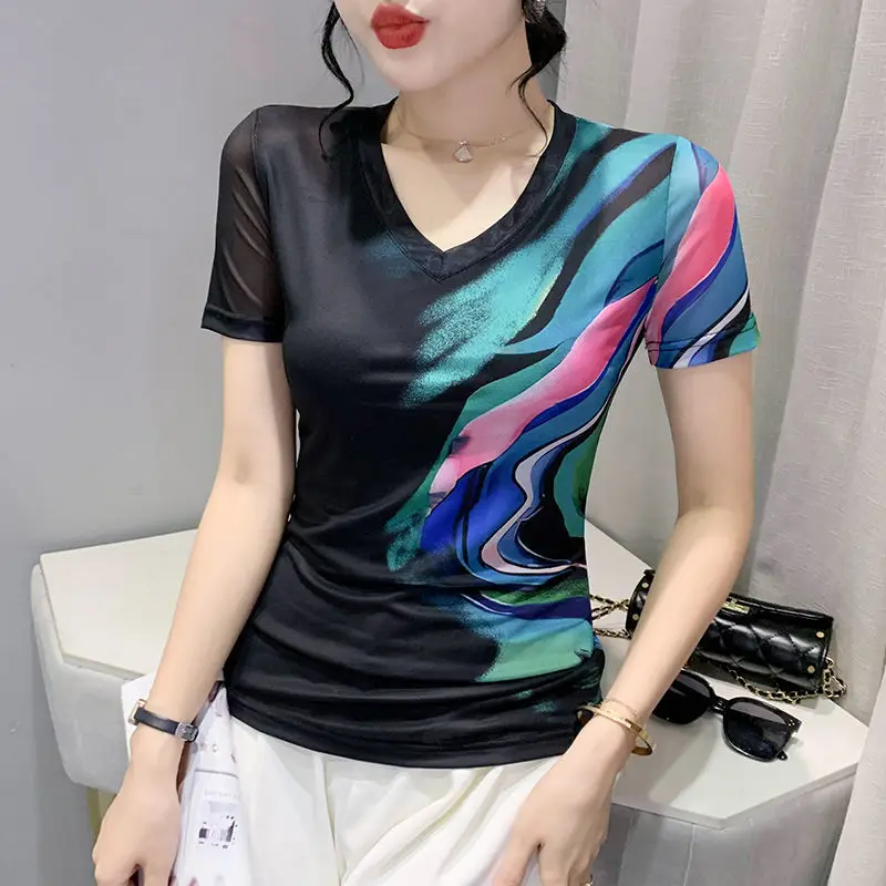 2022 Summer Short-sleeved T-shirt Women's Printed Stretch Shirt Slim V-neck Western-style Top
2022 Summer Short-sleeved T-shirt Women's Printed Stretch Shirt Slim V-neck Western-style Top