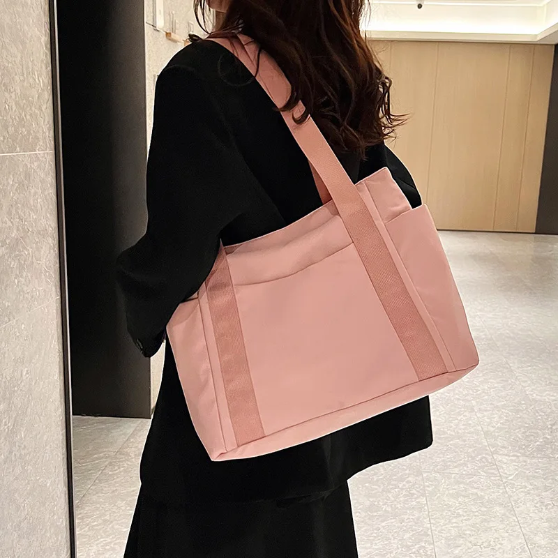 Women Nylon Shoulder Bag Multi Pockets Waterproof Leisure Clutch Bag Foldable Hobo Bag Handbag Purse for Work Travel Daily Use
Women Nylon Shoulder Bag Multi Pockets Waterproof Leisure Clutch Bag Foldable Hobo Bag Handbag Purse for Work Travel Daily Use