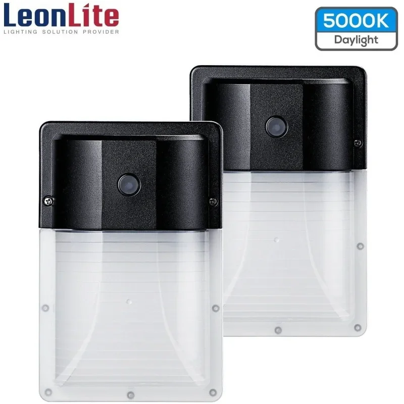 Dusk to Dawn led security lights, outdoor wall light, IP65 Waterproof, etl-listed. 12W 1440lm, 5000K daylight
Dusk to Dawn led security lights, outdoor wall light, IP65 Waterproof, etl-listed. 12W 1440lm, 5000K daylight