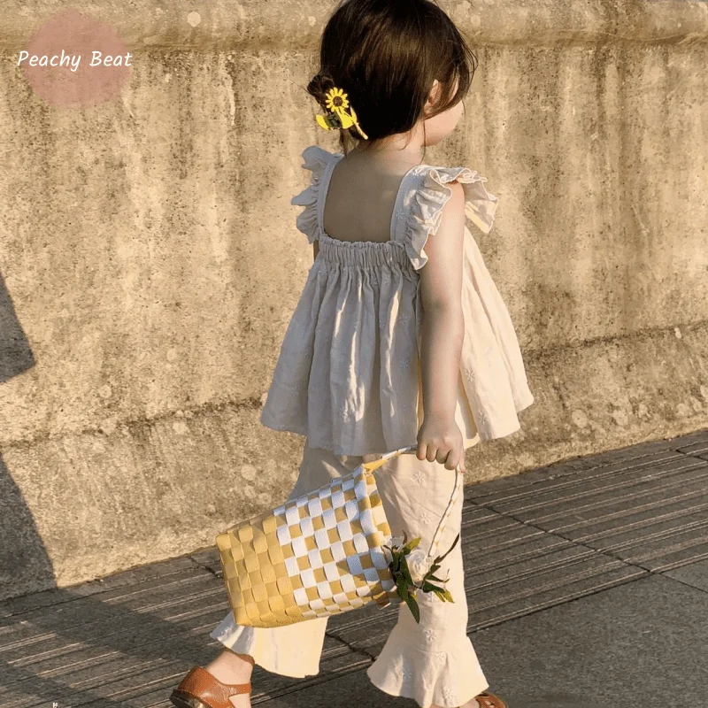 Fashion Baby girl Cotton Outfits Top+Flare Pant 2PCS Clothes Suit Infant Toddler Child Embroidery Summer Baby Clothes Set 1-10Y
Fashion Baby girl Cotton Outfits Top+Flare Pant 2PCS Clothes Suit Infant Toddler Child Embroidery Summer Baby Clothes Set 1-10Y