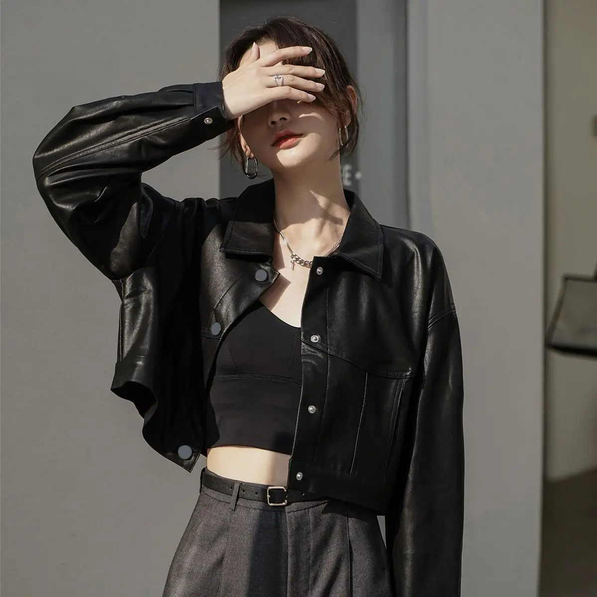 Faux Leather Jackets Women Long Sleeve Motorcycle Jacket Korean Fashion Button Cropped Tops Bomber Jacket Spring Autumn Coat
Faux Leather Jackets Women Long Sleeve Motorcycle Jacket Korean Fashion Button Cropped Tops Bomber Jacket Spring Autumn Coat