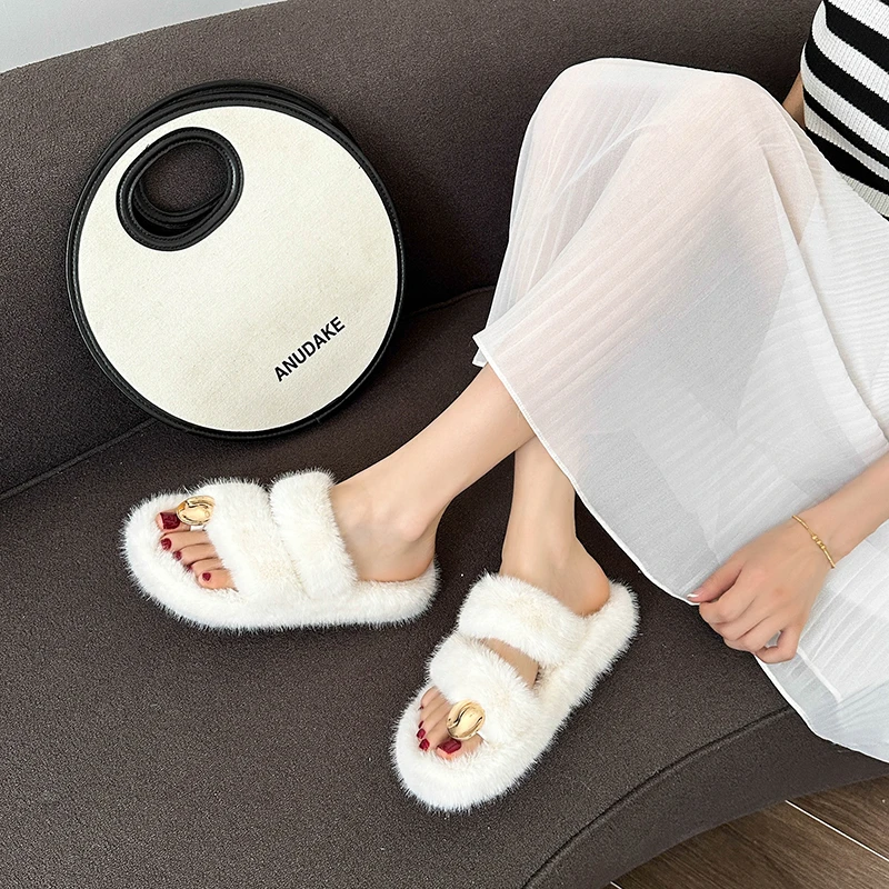Slippers Women's Home Flat Slippers Winter Comfortable Furry Versatile Women's Slippers Indoor Flip Flops Mainland China
Slippers Women's Home Flat Slippers Winter Comfortable Furry Versatile Women's Slippers Indoor Flip Flops Mainland China