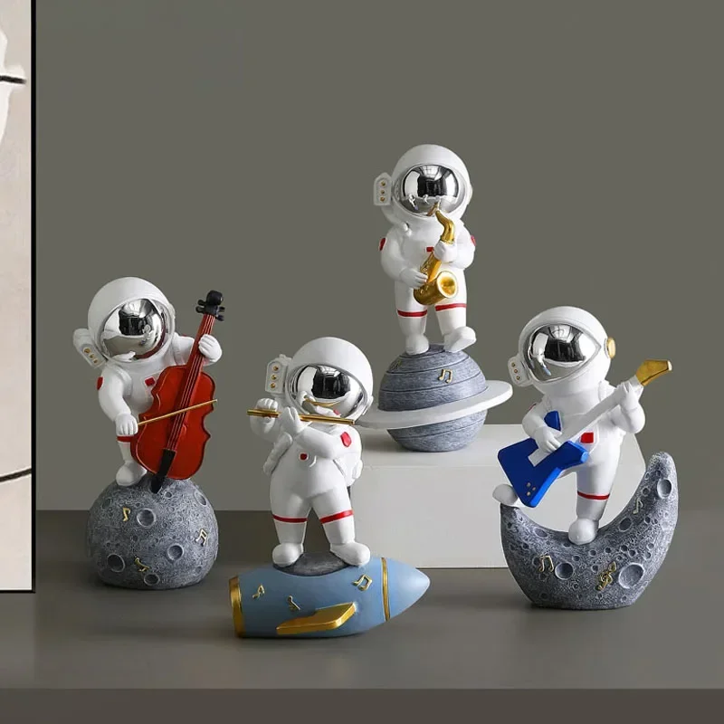 Nordic Resin Astronaut Figurines for Interior Cosmonaut Statue Home Living Room Bedroom Desktop Decoration Accessorie
Nordic Resin Astronaut Figurines for Interior Cosmonaut Statue Home Living Room Bedroom Desktop Decoration Accessorie