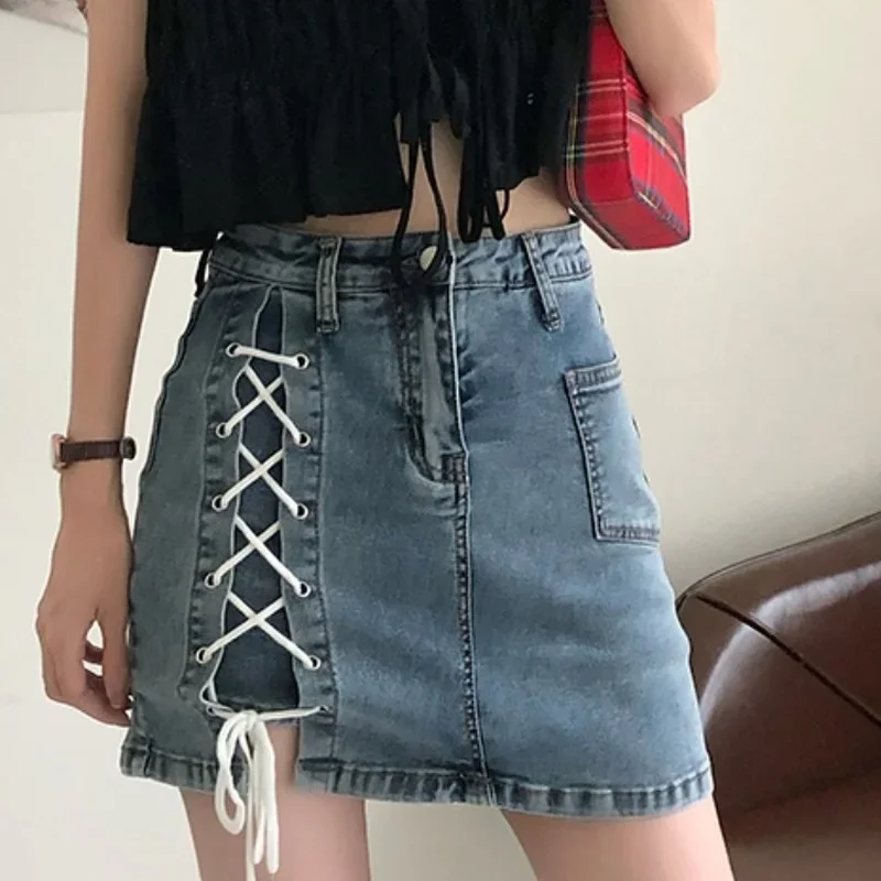 2024 Summer High Waist Slimming Straps Hot Girl Stretch Skinny Skirts Women Bandage High Waist Denim Short Skirt Casual Female
2024 Summer High Waist Slimming Straps Hot Girl Stretch Skinny Skirts Women Bandage High Waist Denim Short Skirt Casual Female