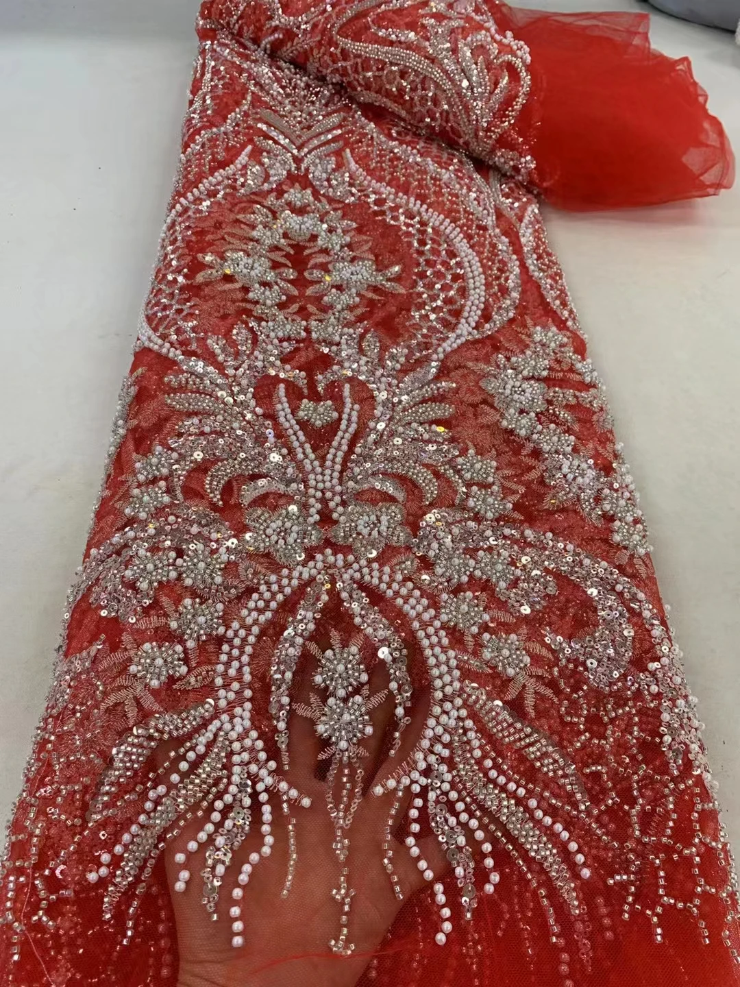 African Beads Lace Fabric Latest High Quality Sequins Embroidery French Tulle Women Party Nigerian Wedding Lace Material Sewing
African Beads Lace Fabric Latest High Quality Sequins Embroidery French Tulle Women Party Nigerian Wedding Lace Material Sewing