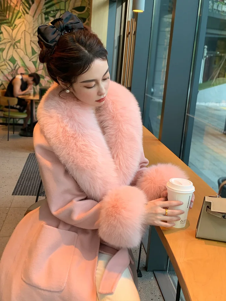 Double-sided woolen coat with 100% sheep hair, long hair collar, knee length, loose fitting, high-end felt woolen jacket for
Double-sided woolen coat with 100% sheep hair, long hair collar, knee length, loose fitting, high-end felt woolen jacket for