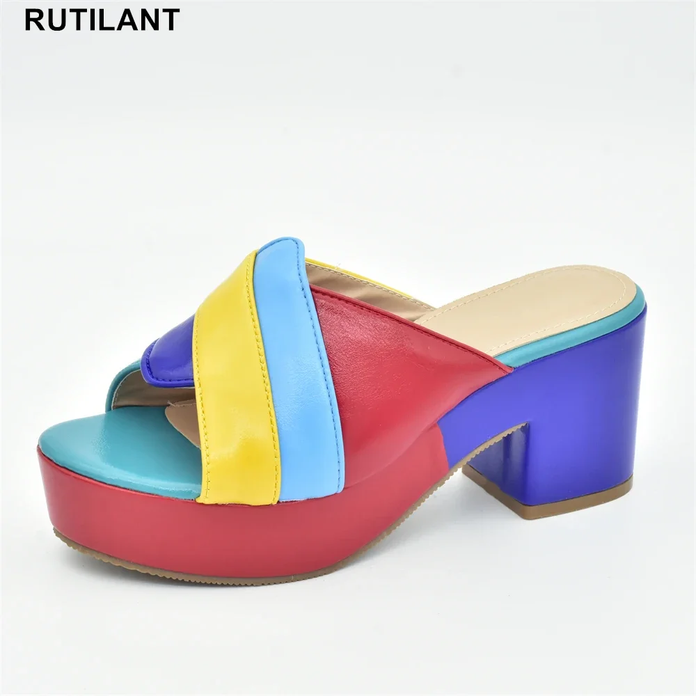 Новейший дизайн, Итальянские женские свадебные туфли, туфли на платформе для невесты, туфли на танкетке для женщин, элегантные африканские женские туфли-лодочки
Новейший дизайн, Итальянские женские свадебные туфли, туфли на платформе для невесты, туфли на танкетке для женщин, элегантные африканские женские туфли-лодочки