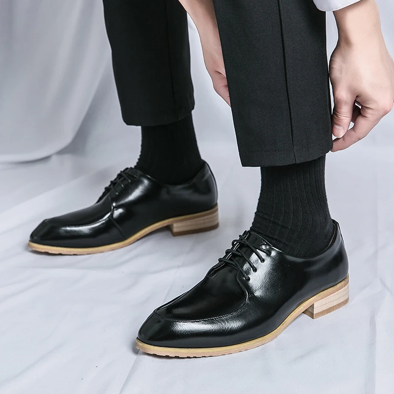 Luxury Mens Wedding Shoes Mens Dress Oxford Shoes Social Gentleman Suit Casual Workplace Business Leather Shoes
Luxury Mens Wedding Shoes Mens Dress Oxford Shoes Social Gentleman Suit Casual Workplace Business Leather Shoes