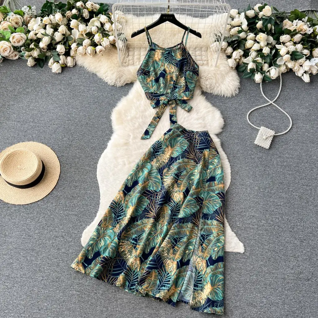 Summer Floral Elegant Casual Skirts Suit Women Sexy Strap Crop Tanks Tops A-Line Saya 2 Pieces Set Female Fashion Clothes
Summer Floral Elegant Casual Skirts Suit Women Sexy Strap Crop Tanks Tops A-Line Saya 2 Pieces Set Female Fashion Clothes