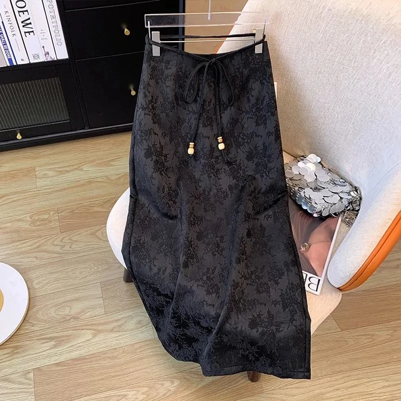 

Новинка 2024, женская черная Жаккардовая юбка в китайском стиле на шнуровке, весна-лето, прямая юбка-трапеция с разрезом, облегающая бедра, юбка