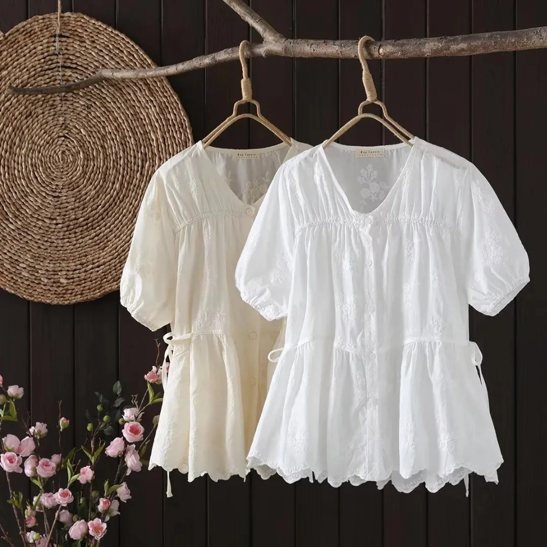 Linen cotton women's shirts Bohemian elegant and youth woman blouses v neck beige white embroidery tops boho beachwear
Linen cotton women's shirts Bohemian elegant and youth woman blouses v neck beige white embroidery tops boho beachwear