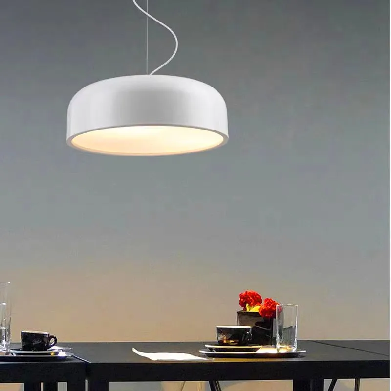 Classic black aluminum lampshade pendant light LED white dining room study bedroom warm home decoration simple lamp lighting
Classic black aluminum lampshade pendant light LED white dining room study bedroom warm home decoration simple lamp lighting