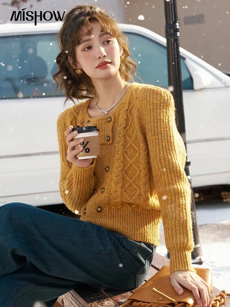 MISHOW Wool Blend Sweater Cardigan Women 2023 Autumn Winter New Loose Round Neck Sweaters Double Breasted Jumpers MXC55Z0397
MISHOW Wool Blend Sweater Cardigan Women 2023 Autumn Winter New Loose Round Neck Sweaters Double Breasted Jumpers MXC55Z0397