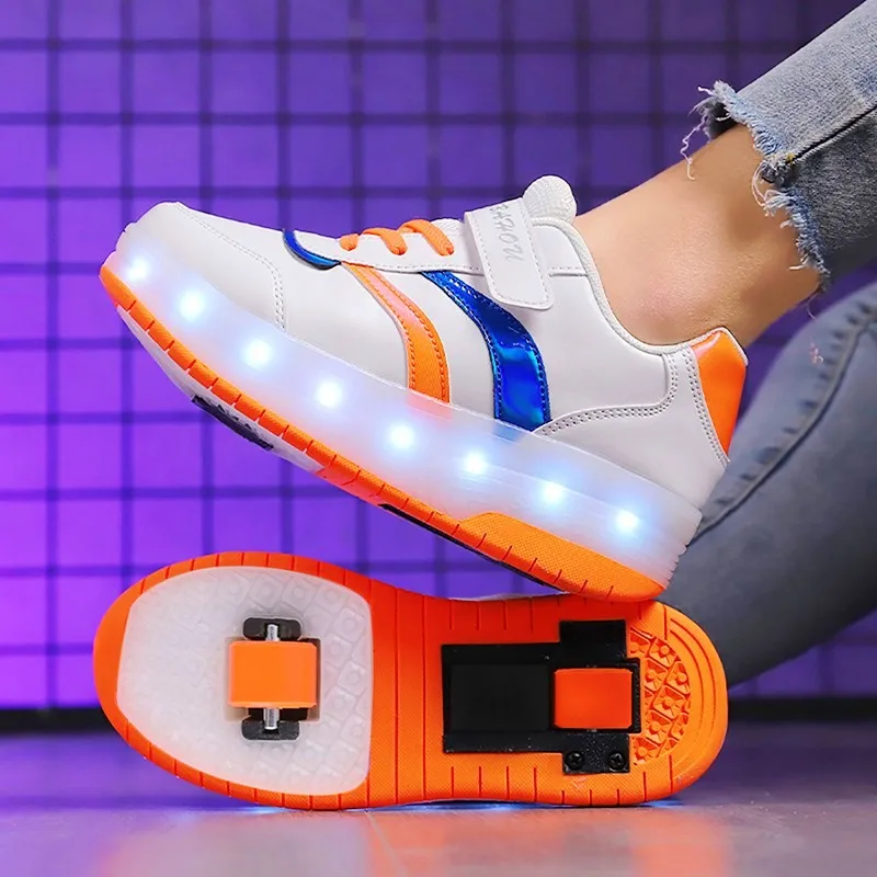 New Fashion Children Two Wheels Roller Skate Shoes Kids LED luminous walking shoes boys and girls double wheel shoes with lamp
New Fashion Children Two Wheels Roller Skate Shoes Kids LED luminous walking shoes boys and girls double wheel shoes with lamp