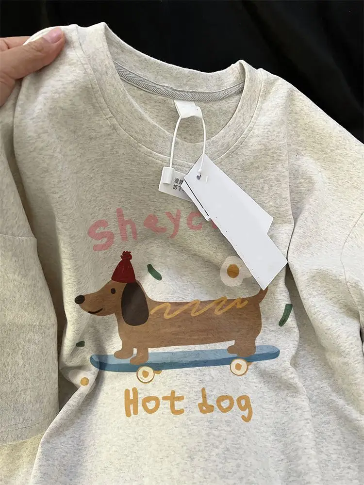 100% cotton short-sleeved T-shirt summer new Korean skateboard dog print loose and versatile high-rise retro casual top for men
100% cotton short-sleeved T-shirt summer new Korean skateboard dog print loose and versatile high-rise retro casual top for men