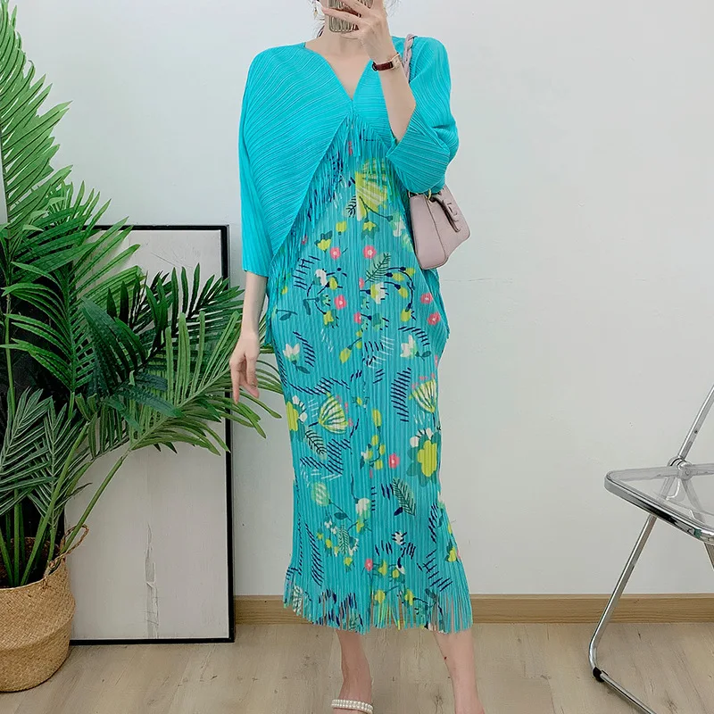 Женское плиссированное платье миаке, длинное платье с бахромой и принтом богини, плиссированное платье «рыбий хвост» с V-образным вырезом, осень 2023
Женское плиссированное платье миаке, длинное платье с бахромой и принтом богини, плиссированное платье «рыбий хвост» с V-образным вырезом, осень 2023