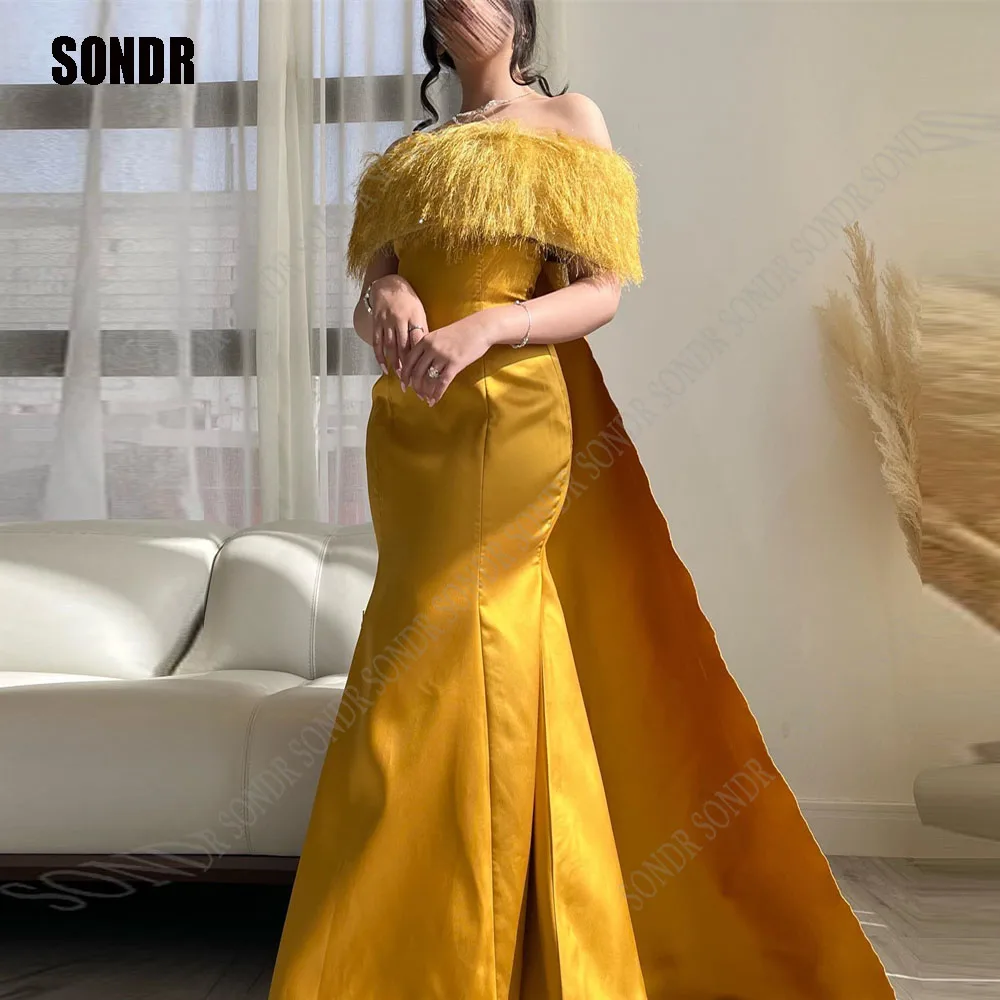 SONDR Classic Golden Yellow Mermaid Evening Dresses Feather Satin Side Slit Prom Dress Floor-Length Saudi Arabia Party Gowns
SONDR Classic Golden Yellow Mermaid Evening Dresses Feather Satin Side Slit Prom Dress Floor-Length Saudi Arabia Party Gowns