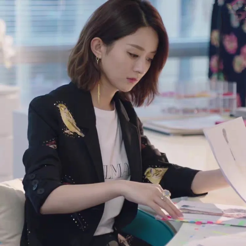 BULOCHOVA Top Quality Korean Fashion Embroidery Black Blazer Coat For Women Fall And Winter French Loose Outerwear Tops 2023 New
BULOCHOVA Top Quality Korean Fashion Embroidery Black Blazer Coat For Women Fall And Winter French Loose Outerwear Tops 2023 New