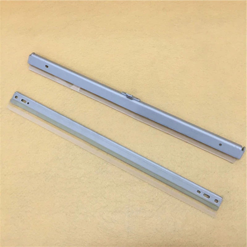1pc/K+1pcs Color Drum Cleaning Blade for Konica Minolta Bizhub C451 C550 C650 C452 C552 C652
1pc/K+1pcs Color Drum Cleaning Blade for Konica Minolta Bizhub C451 C550 C650 C452 C552 C652