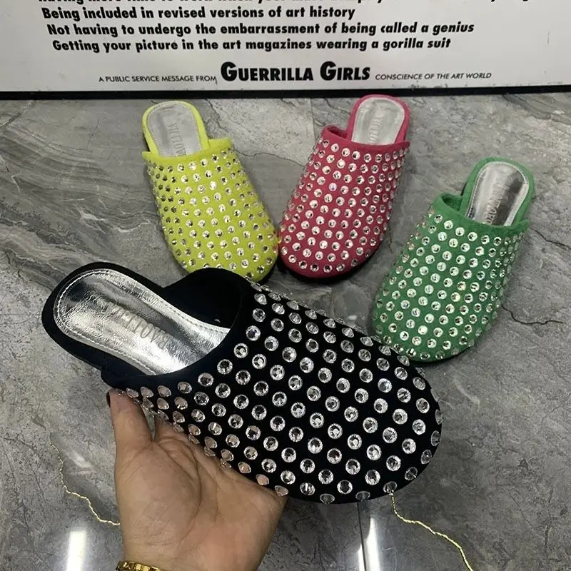 Summer Fashion Women Sandals Slippers Rhinestone Plus Size Designer Women Shoes Casual Female Mullers
Summer Fashion Women Sandals Slippers Rhinestone Plus Size Designer Women Shoes Casual Female Mullers