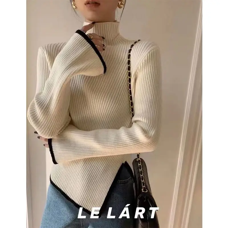 

Woman Fashion Irregular Split Knitwear Top Senior Design Sense in Autumn and Winter with Turtleneck Sweater Slim-fit Base Shirt