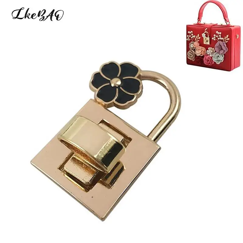1PCS Fashion Flower Turn Lock Metal Clasp Turn Lock Twist Lock For DIY Handbag Craft Purse Hardware Bags Parts Accessories
1PCS Fashion Flower Turn Lock Metal Clasp Turn Lock Twist Lock For DIY Handbag Craft Purse Hardware Bags Parts Accessories