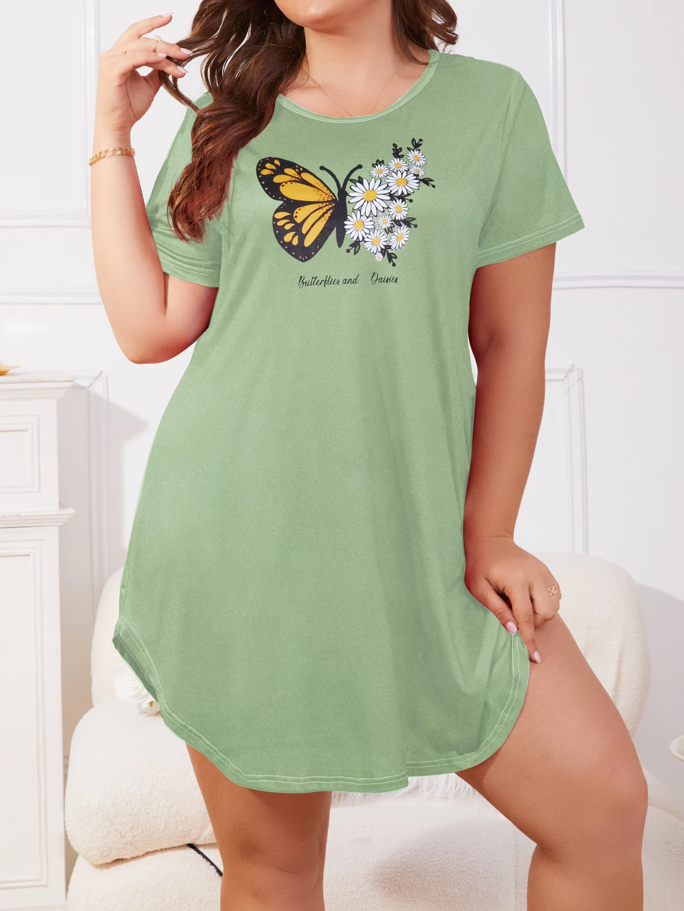Large size women's summer round neck short sleeved printed short sleepwear for home wear Large size women's summer round neck short sleeved printed short sleepwear for home wear