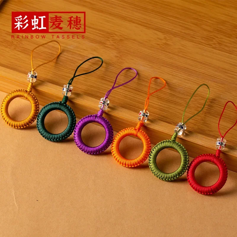 Ethnic style mobile phone lanyard finger ring buckle hand-woven jewelry keychain, car DIY mobile phone pendant high-end model
Ethnic style mobile phone lanyard finger ring buckle hand-woven jewelry keychain, car DIY mobile phone pendant high-end model