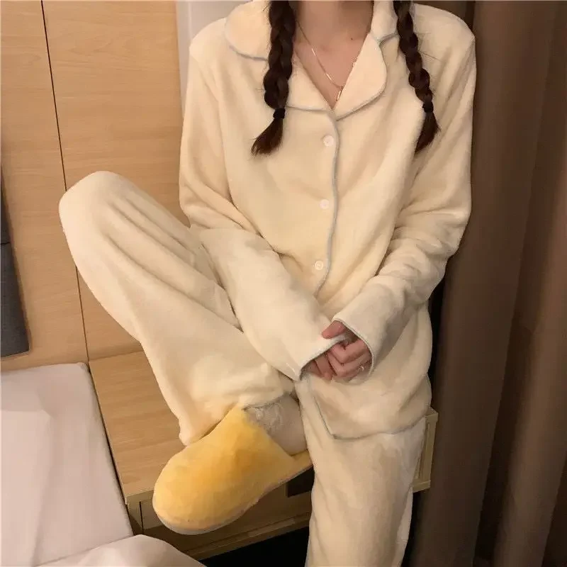 Flannel Women's Pajamas Sets Casual Autumn Winter Sleepwear Velvet Pyjama Ladies Cardigan Simple Bedroom Soft Warm Home Clothes
Flannel Women's Pajamas Sets Casual Autumn Winter Sleepwear Velvet Pyjama Ladies Cardigan Simple Bedroom Soft Warm Home Clothes