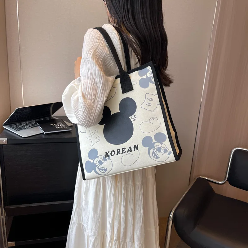 Disney Mickey Mouse Large Capacity Canvas Bag Girls 2023 New Summer Outdoor Leisure All-shoulder Tote Bag Women's Commuter Bag
Disney Mickey Mouse Large Capacity Canvas Bag Girls 2023 New Summer Outdoor Leisure All-shoulder Tote Bag Women's Commuter Bag