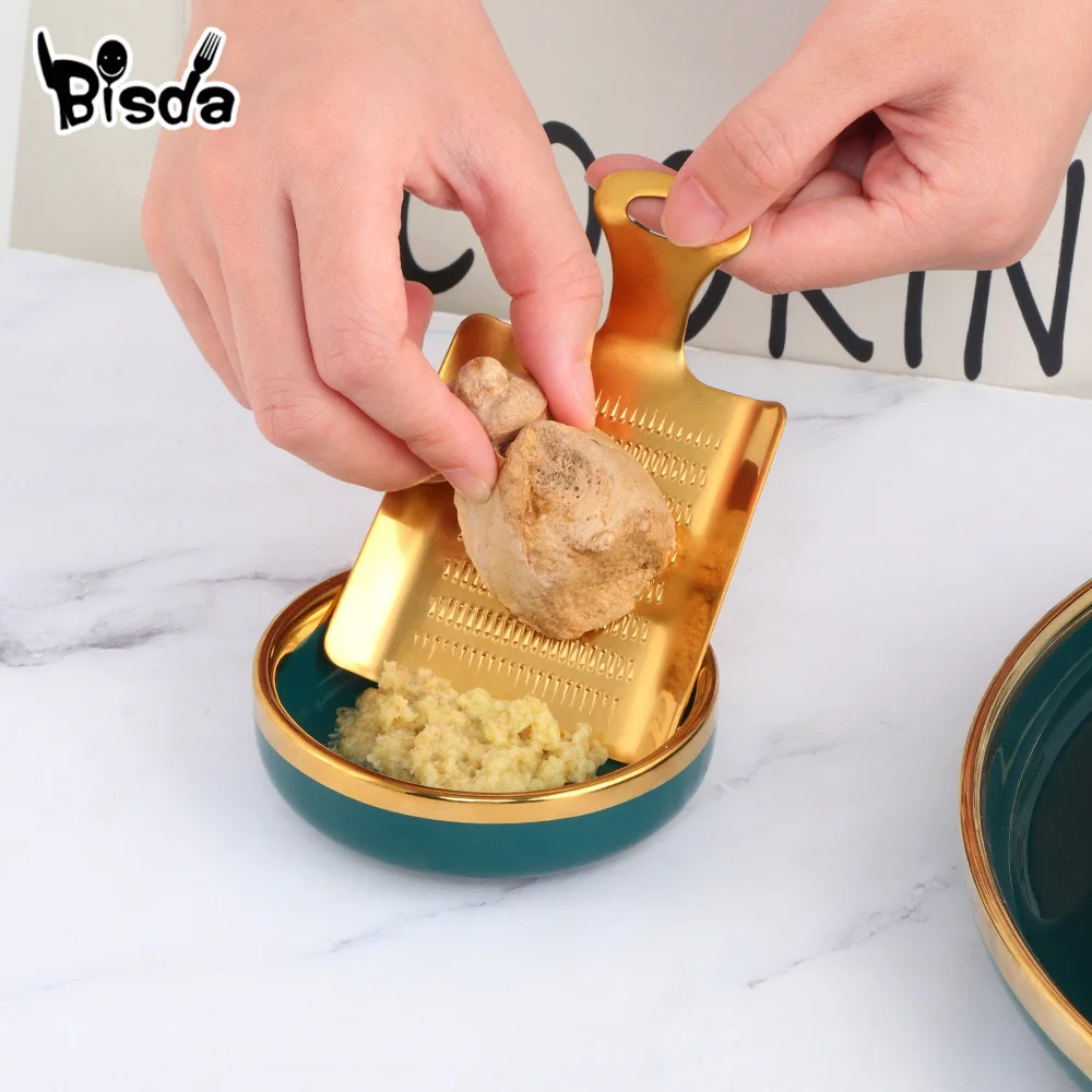 Mesh Scoop Colander Kitchen Grinding Ginger Garlic Cooking Spoon Shovel Tools Kitchen Accessories Gadgets Colander
Mesh Scoop Colander Kitchen Grinding Ginger Garlic Cooking Spoon Shovel Tools Kitchen Accessories Gadgets Colander