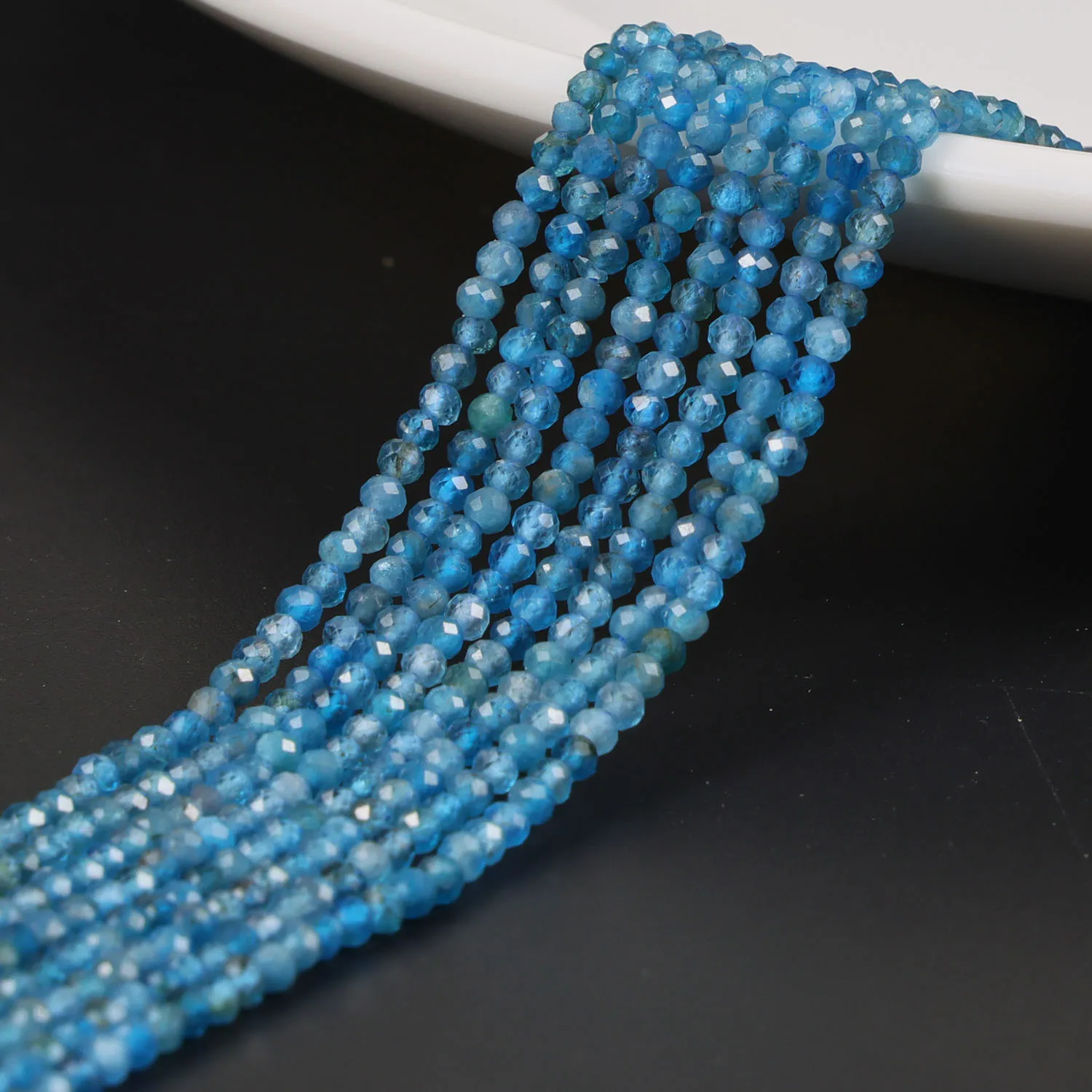 

Natural Blue Apatite 2 3 4mm Round Faceted Gemstone Loose Beads Accessories for DIY Jewelry Necklace Bracelet Earring Making