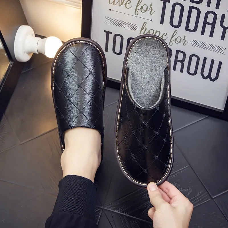 Couples leather slippers bedroom fur flipflops men high quality leather flurry shoes women slippers winter footwear
Couples leather slippers bedroom fur flipflops men high quality leather flurry shoes women slippers winter footwear