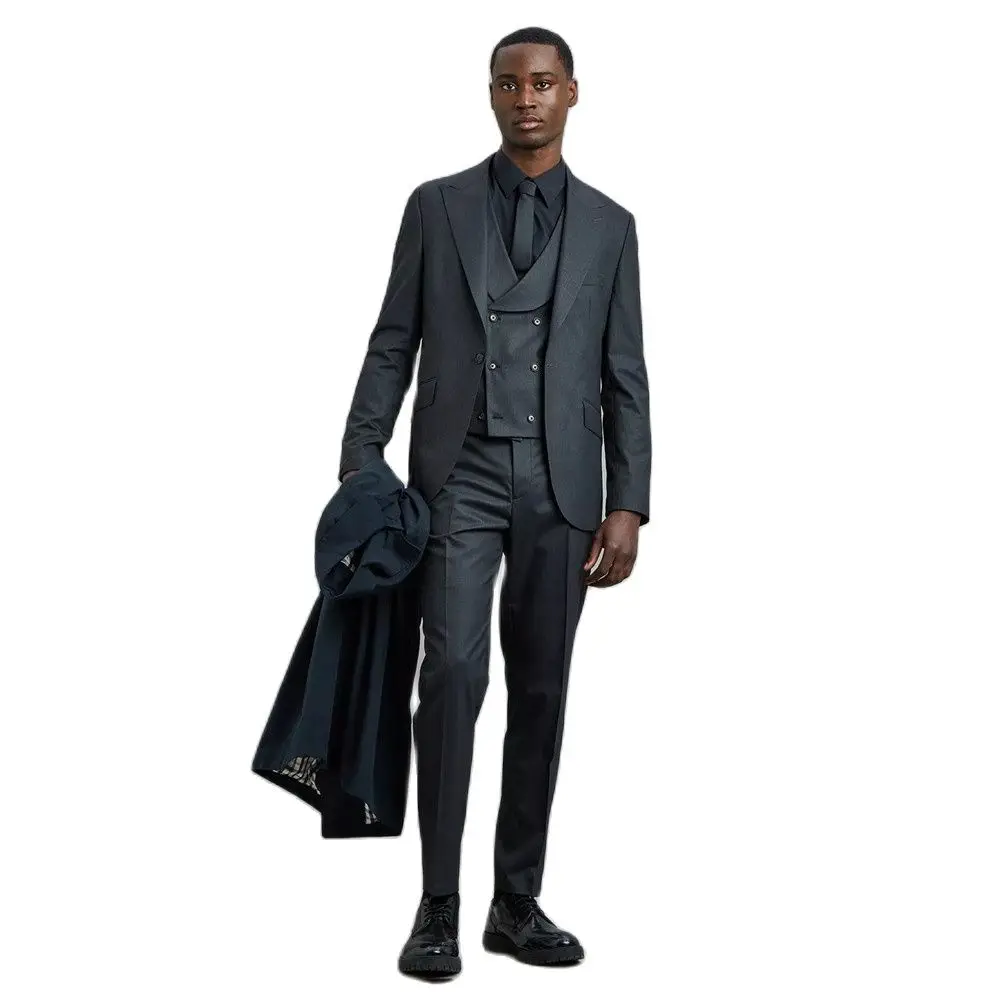Dark Grey Peak Lapel Men Suits Slim 3 Piece Wedding Groom Best Man Formal Wear Clothes/Custom Made Large Size Blazer Vest Pant
Dark Grey Peak Lapel Men Suits Slim 3 Piece Wedding Groom Best Man Formal Wear Clothes/Custom Made Large Size Blazer Vest Pant