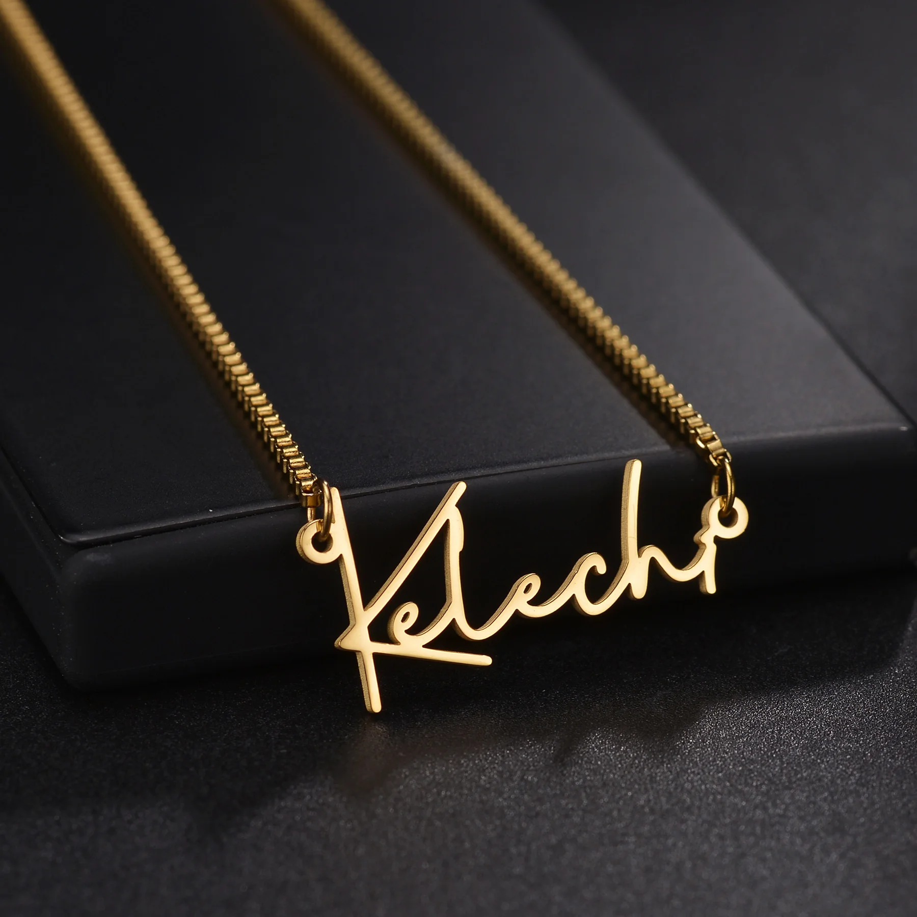Fashion Custom Name Pendant Necklaces for Women Stainless Steel Jewelry Personalized Box Chain Letters Birthday Accessories Gift
Fashion Custom Name Pendant Necklaces for Women Stainless Steel Jewelry Personalized Box Chain Letters Birthday Accessories Gift