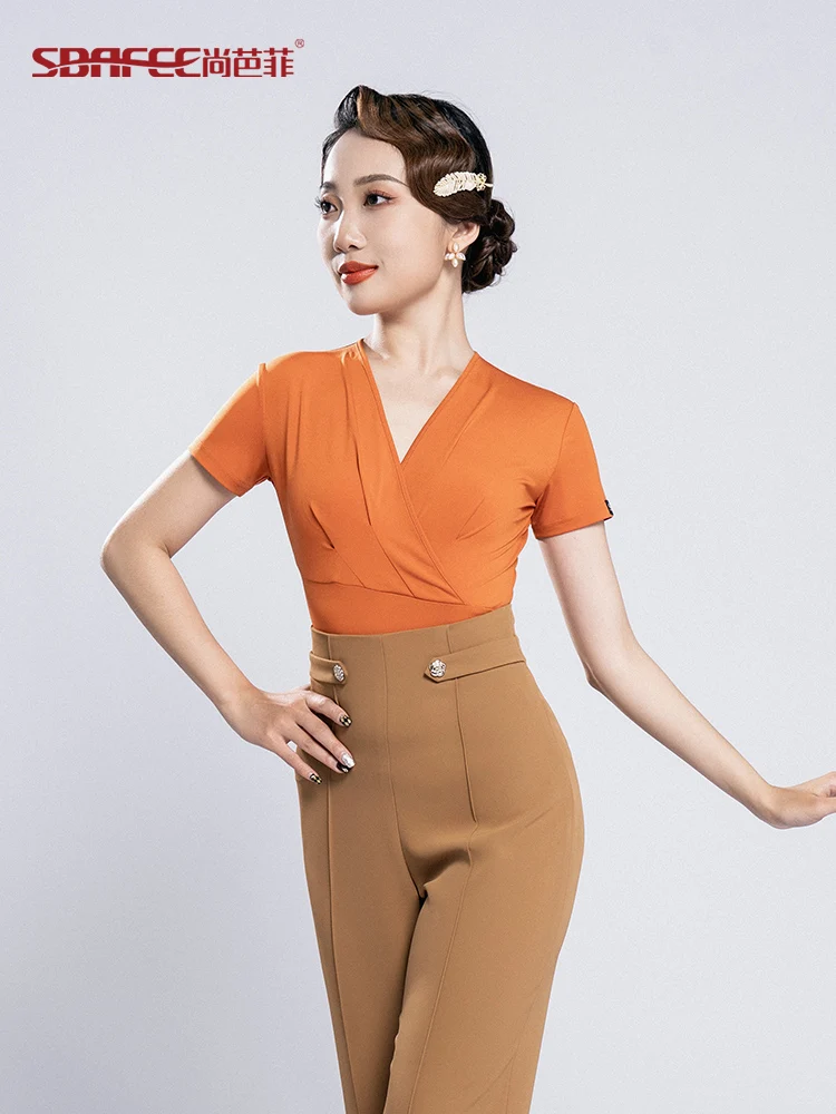 Latin Women's Short Sleeve Dance Top New National Standard Modern Training Dress
Latin Women's Short Sleeve Dance Top New National Standard Modern Training Dress