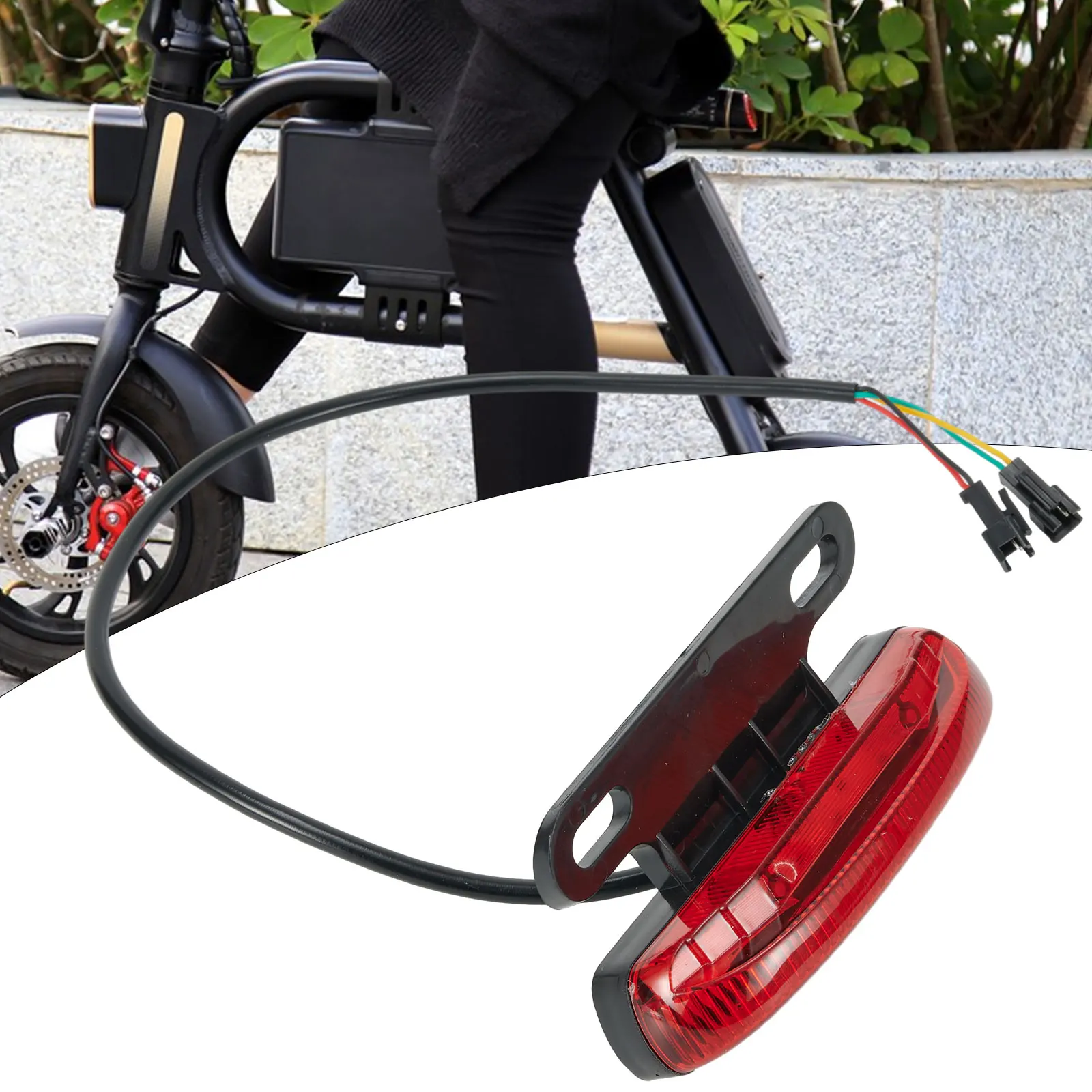 3648V Ebike Rear Light, Tail Light Safe Warn Lamp, Easy Installation with Plug, ABS Material, Enhance Safety during Night Riding
3648V Ebike Rear Light, Tail Light Safe Warn Lamp, Easy Installation with Plug, ABS Material, Enhance Safety during Night Riding