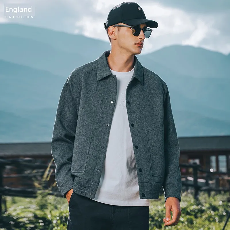 Yingjuelun Новинка весна-осень 2024 однотонная Рабочая куртка с коротким отложным воротником для мужчин для отдыха и бизнеса
Yingjuelun Новинка весна-осень 2024 однотонная Рабочая куртка с коротким отложным воротником для мужчин для отдыха и бизнеса