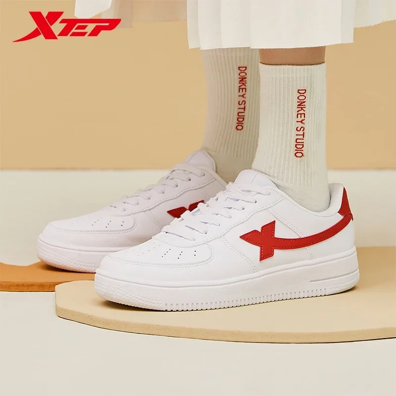 Женские кроссовки для скейтборда Xtep, женские весенние Нескользящие кроссовки для прогулок, белые черные прочные удобные кроссовки 881218319851
Женские кроссовки для скейтборда Xtep, женские весенние Нескользящие кроссовки для прогулок, белые черные прочные удобные кроссовки 881218319851