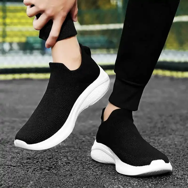 Man Sport Shoes Shoeing Running Man Luxury Brand High Quality Men's Sports Boots Soft Outsole Lightweight Sneakers Rock Tennis
Man Sport Shoes Shoeing Running Man Luxury Brand High Quality Men's Sports Boots Soft Outsole Lightweight Sneakers Rock Tennis