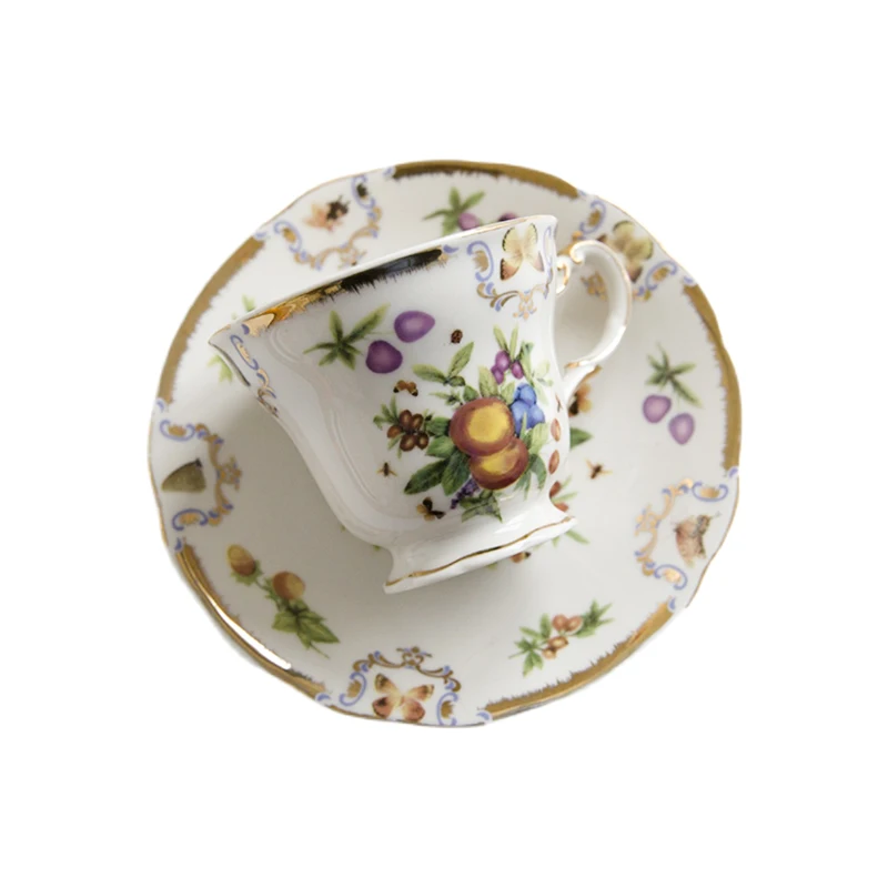 Premium Bone China Ceramic Tea Cups and Saucers Set British Tea Set Fine Porcelain Coffee Cup With Saucer for Latte Cappuccino
Premium Bone China Ceramic Tea Cups and Saucers Set British Tea Set Fine Porcelain Coffee Cup With Saucer for Latte Cappuccino