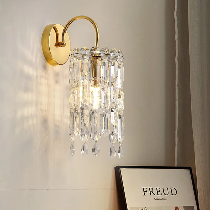 Minimalist Bedroom Bedside Wall Light Luxury Crystal Wall Lamp Creative Living Room Background Lamp Modern Corridor LED Lighting
Minimalist Bedroom Bedside Wall Light Luxury Crystal Wall Lamp Creative Living Room Background Lamp Modern Corridor LED Lighting