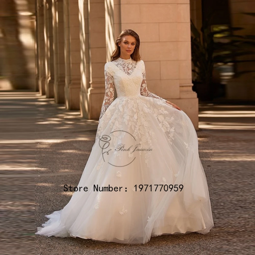Luxury Long Sleeves Wedding Dress 2024 New O Neck Button Muslim Bridal Gown Applique Tulle Custom Made A-Line Robe De Mariée
Luxury Long Sleeves Wedding Dress 2024 New O Neck Button Muslim Bridal Gown Applique Tulle Custom Made A-Line Robe De Mariée