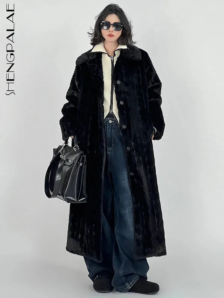 SHENGPALAE Winter Warm Plush Coat For Women 2024 New Solid Color Versatile Lapel Single Breasted Loose Long Outwear Female R8227
SHENGPALAE Winter Warm Plush Coat For Women 2024 New Solid Color Versatile Lapel Single Breasted Loose Long Outwear Female R8227
