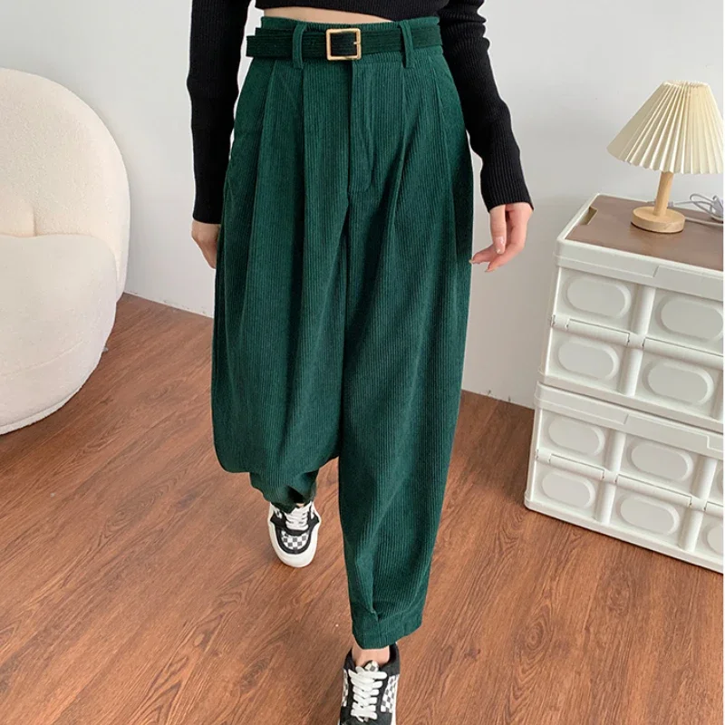 Vintage Corduroy Haren Pants with Belt Casual High-waisted Corset Trousers Women Spring Fall Fashion Baggy Wide Leg Pants New
Vintage Corduroy Haren Pants with Belt Casual High-waisted Corset Trousers Women Spring Fall Fashion Baggy Wide Leg Pants New