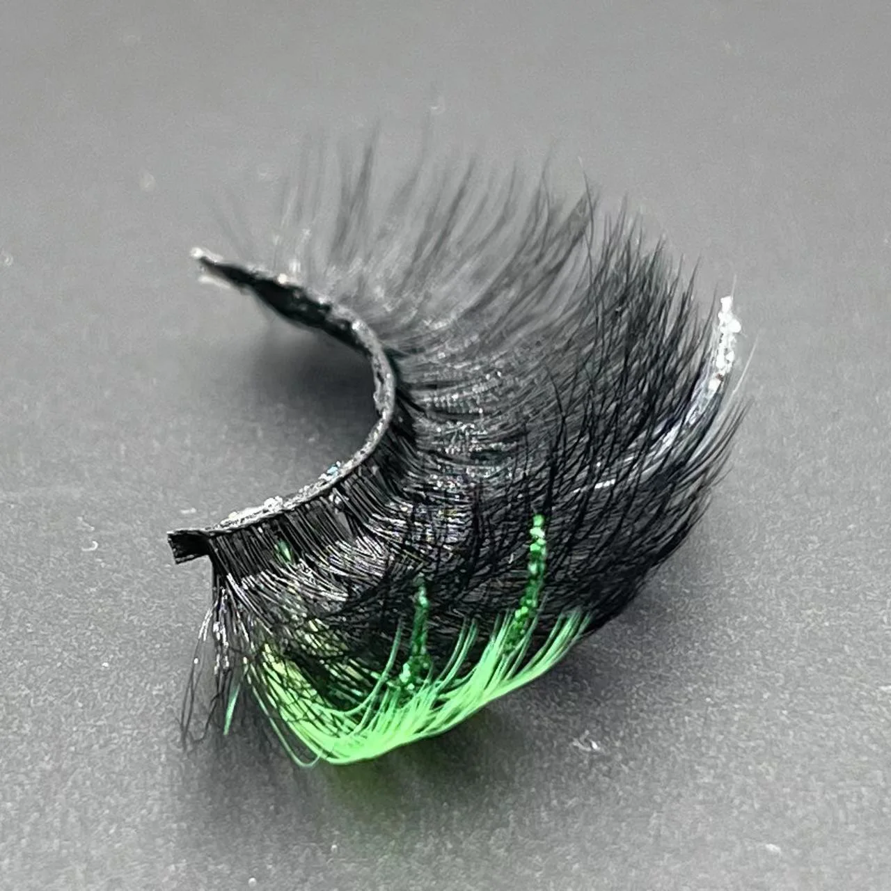 Hbzgtlad Colored Lashes Glitter Mink 15mm -20mm Fluffy Color Streaks Cosplay Makeup Beauty Eyelashes 76 Hbzgtlad Colored Lashes Glitter Mink 15mm -20mm Fluffy Color Streaks Cosplay Makeup Beauty Eyelashes -Zentai shop online S9c05cbc214234b338f9ba1b402ee314bQ.jpg