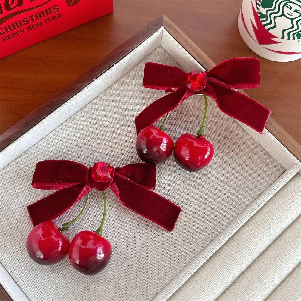 Red Velvet Cherry Hairpins for Women Kids Kawaii Bowknot Hair Clip Barrettes Side Clip Sweet Girls Headwear Hair Accessories
Red Velvet Cherry Hairpins for Women Kids Kawaii Bowknot Hair Clip Barrettes Side Clip Sweet Girls Headwear Hair Accessories